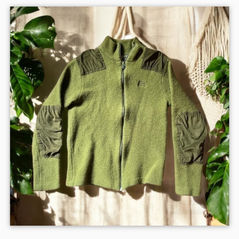 Amazing NWOT Helly Hansen Green Wool Zip up Jacket-leather patch detail-Sz XS​